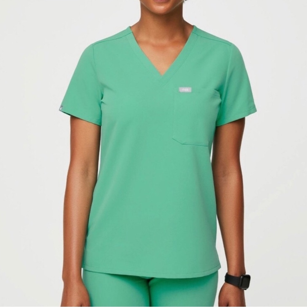 FIGS Green Scrub Top